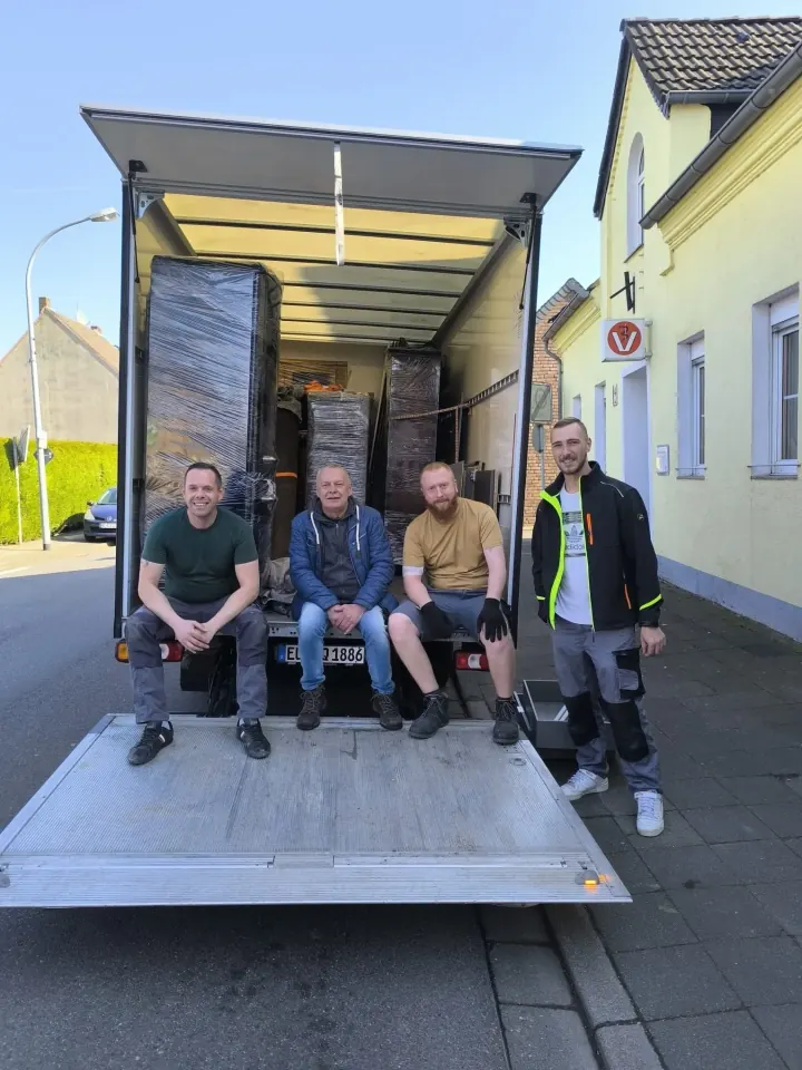 Hadico Team, Entrümpler aus Mönchengladbach